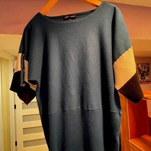 Cable & Gauge , Blue, black and white elbow length sweater